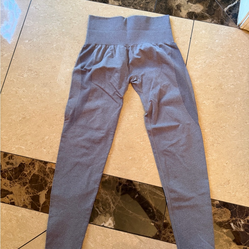 NVGTN Gray contour legging